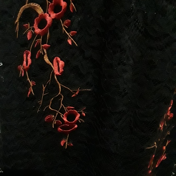 Black Lace Halter Dress - Picture 6 of 8